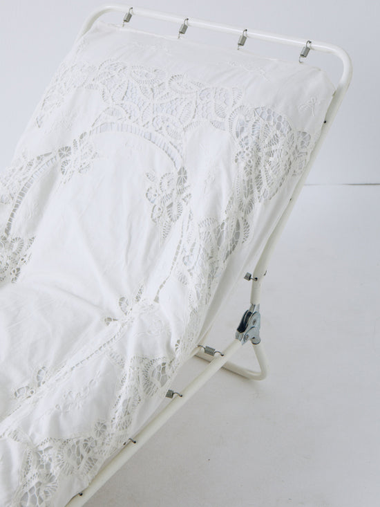 White Lace Deck Chair